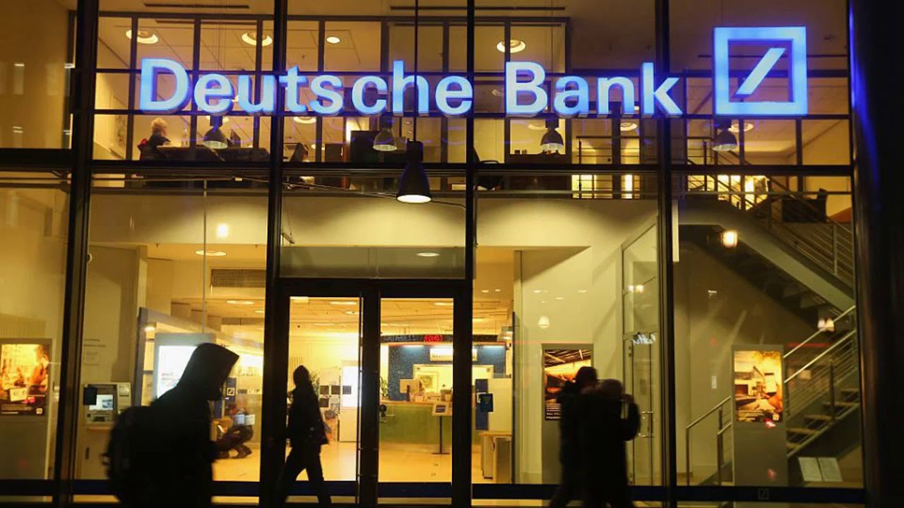 Deutsche Bank vs. the Dollar: When Germany’s Top Banker Advises Selling, It’s Worth Listening
